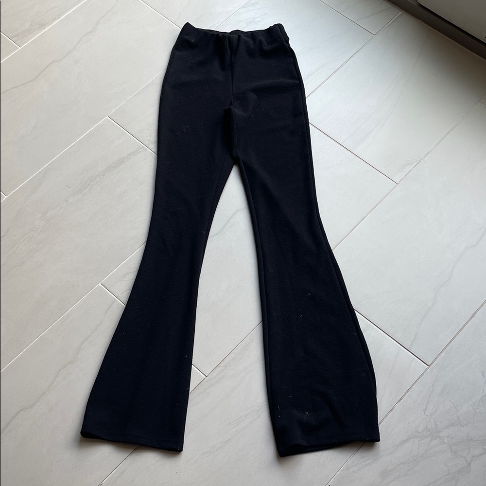 Zara womans Black Flared Leggings